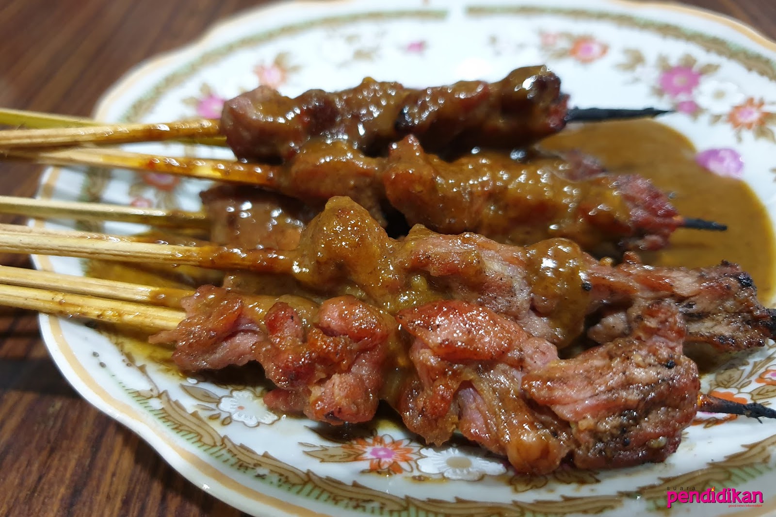 Sate Kuda Legendaris Bu Supri: Rahasia Rasa yang Menggoda di Jantung Cilacap